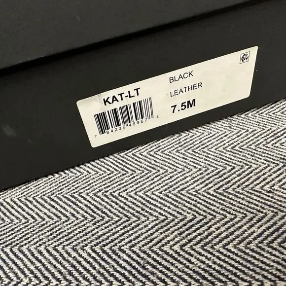 EILEEN FISHER -  Kat LT Chunky Leather Bootie - Picture 5 of 9